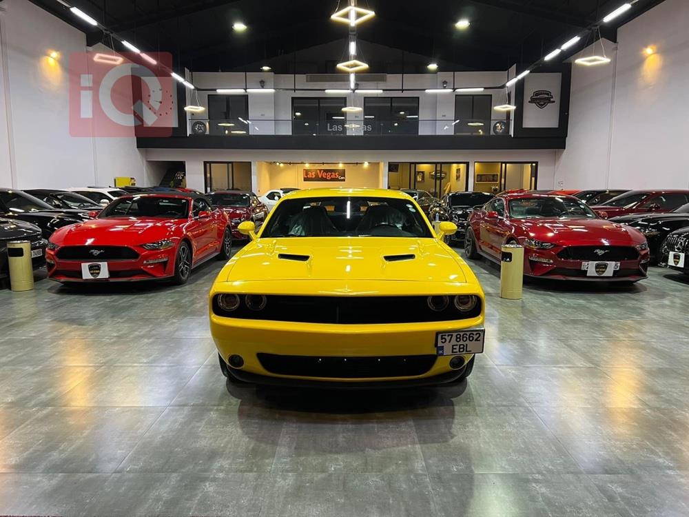 Dodge Challenger